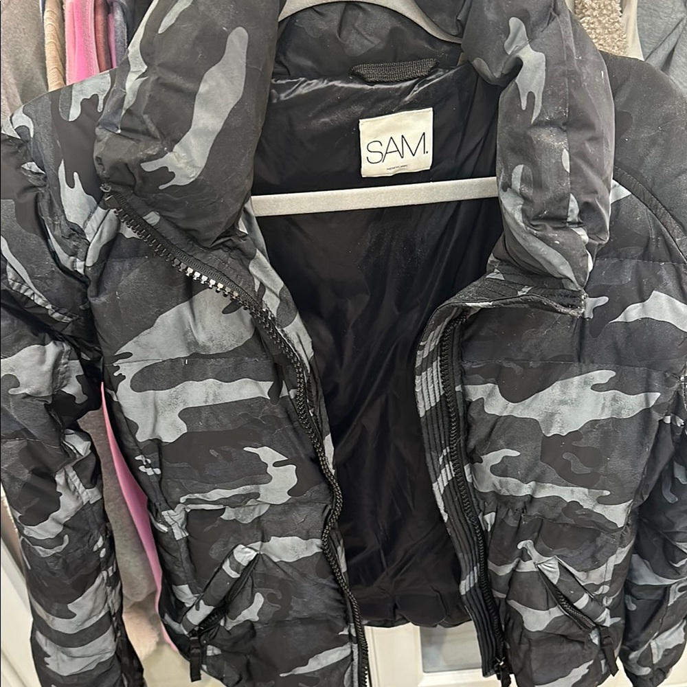 SAM. Camouflage Puffer Jacket